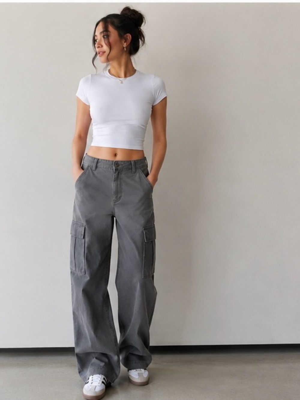 GAP Loose Khaki Cargo Pants Size 6 Gray Wide Leg Baggy Utility 100% Cotton